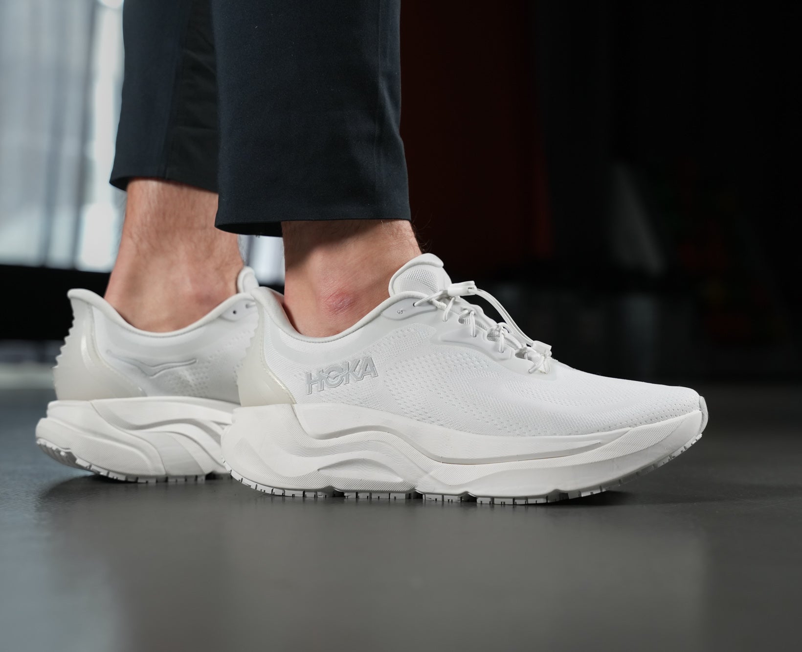 Hoka M Arahi SR White / White