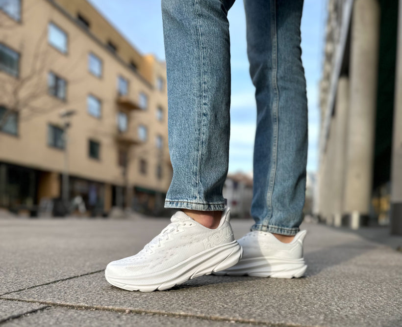 Hoka W CLIFTON 9 Vit / Vit