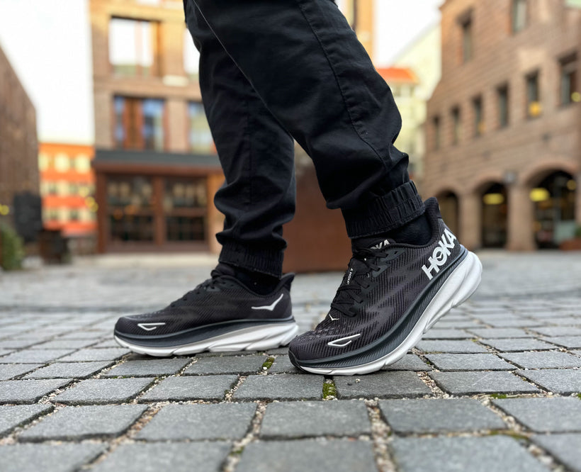 Hoka M CLIFTON 9 Svart / Vit
