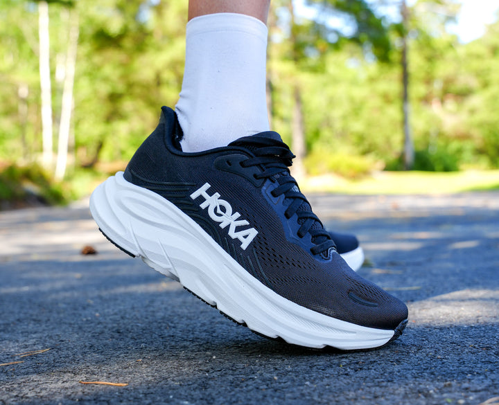 Hoka M CLIFTON 11 Black / White