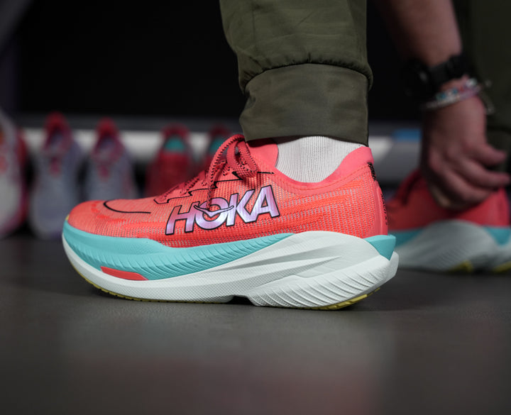 Hoka M MACH X 2 Grapefruit / Electric Coral