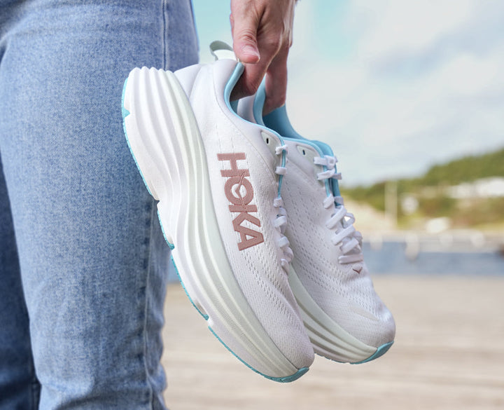 Hoka W BONDI 8 Frost / Rose Gold