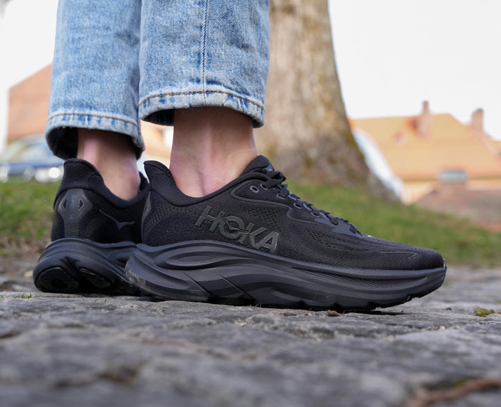 Hoka W CLIFTON 10 Svart / Svart