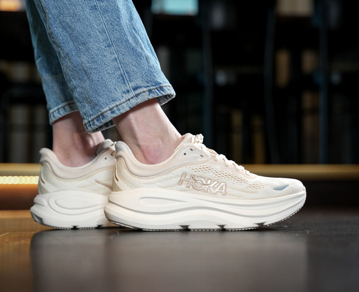 Hoka W BONDI 9 Vanilj / Björk 