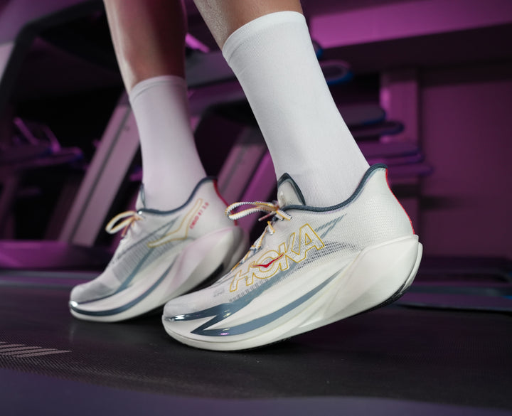 Hoka U CIELO X1 3.0 Alabaster / Yellow Gold