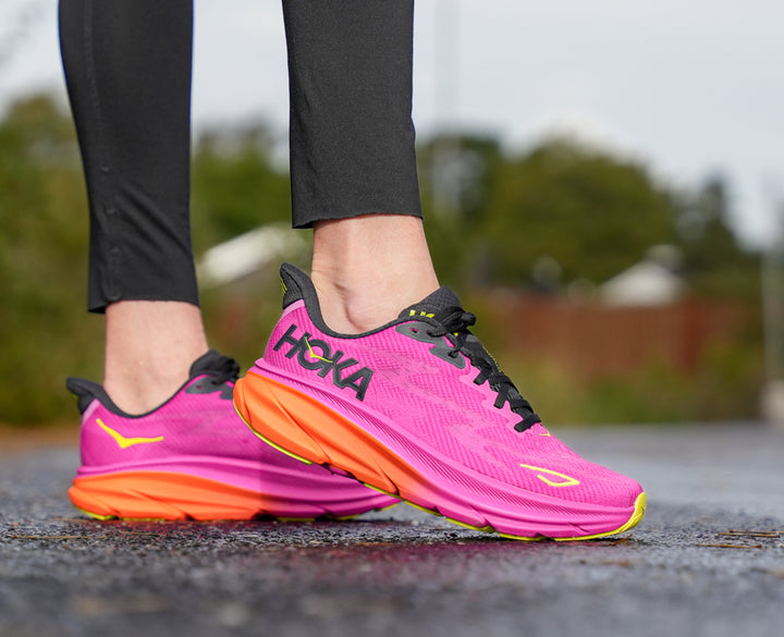 Hoka W CLIFTON 9 Fuchsia / Svart
