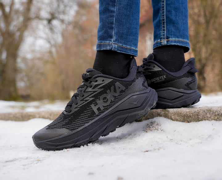 Hoka W CHALLENGER 8 GTX Black / Carbon Black