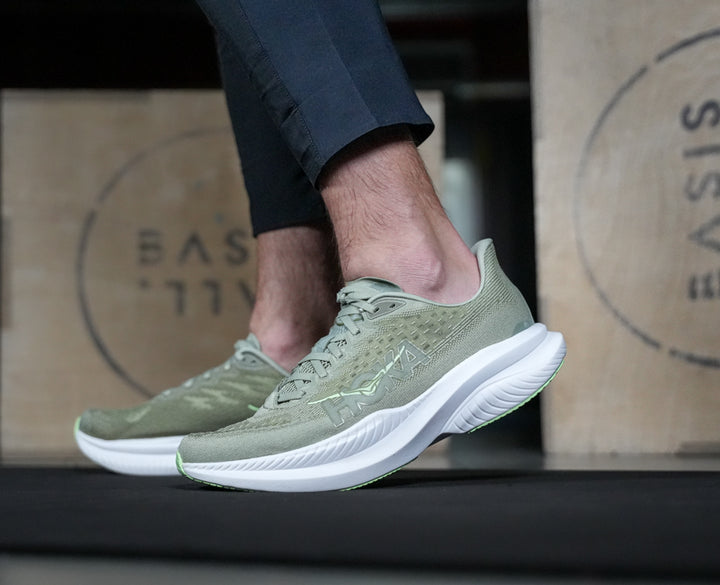 Hoka M MACH 6 Forest Lichen / Syrtaäpple