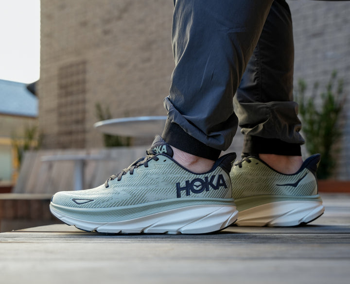 Hoka M CLIFTON 9 Havsmossa / Skogslav