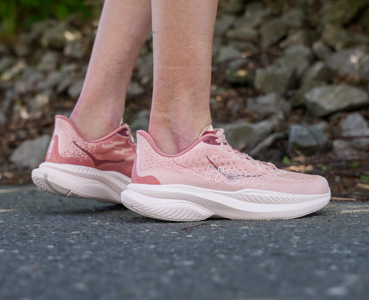 Hoka W MACH 6 Rose Latte / Blush