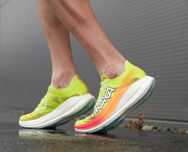 Hoka U ROCKET X 2 Sallad / Solar Flare