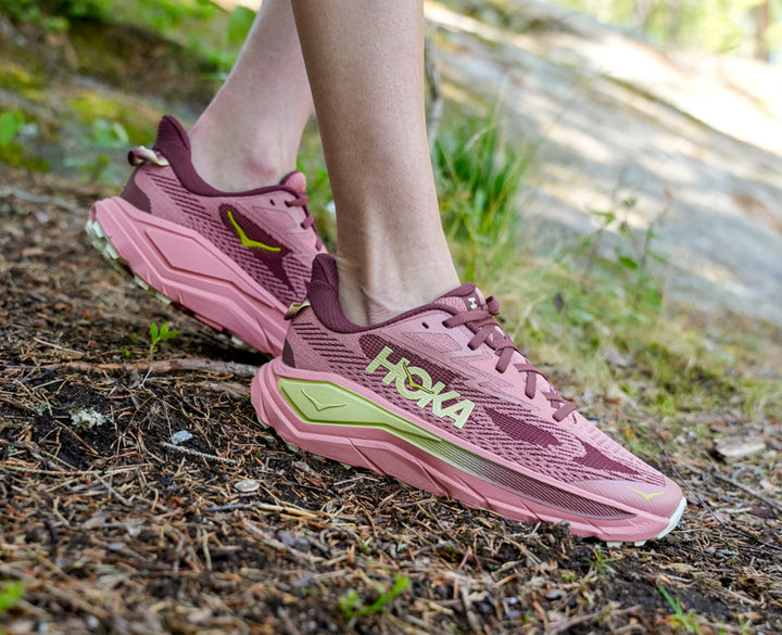 Hoka W CHALLENGER 8 Blush / Dark Cedar