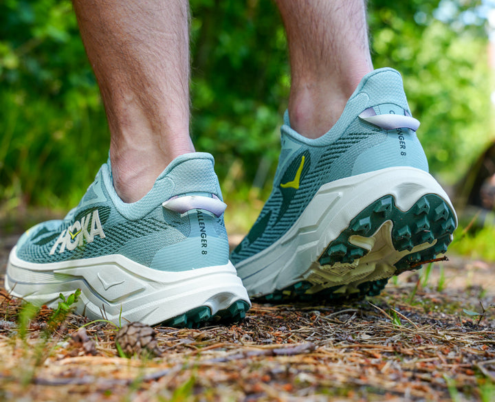 Hoka M CHALLENGER 8 Jade / Truffle Salt