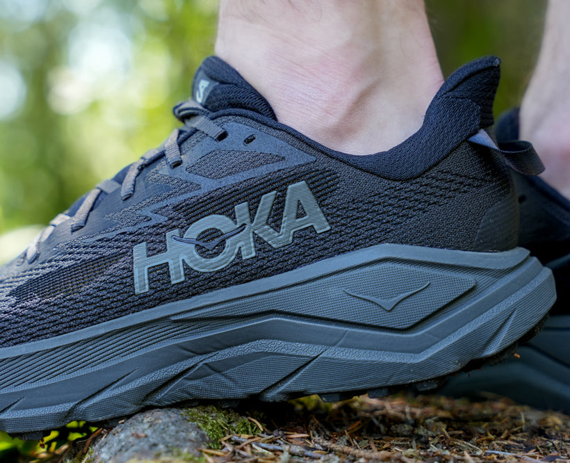 Hoka M CHALLENGER 8 Black / Outer Orbit