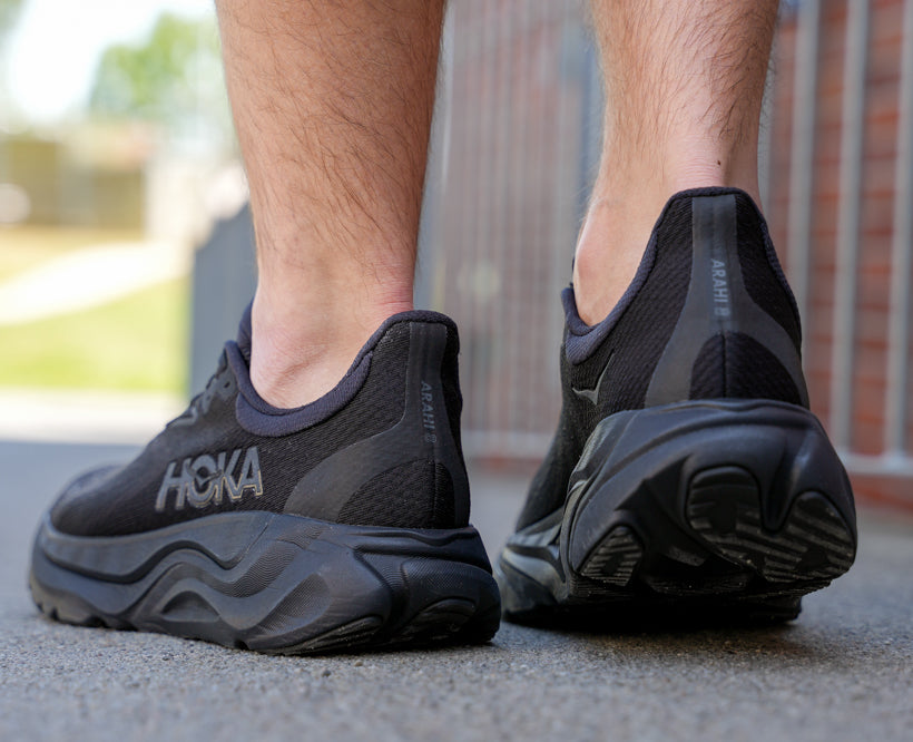 Hoka M ARAHI 8 Svart / Svart