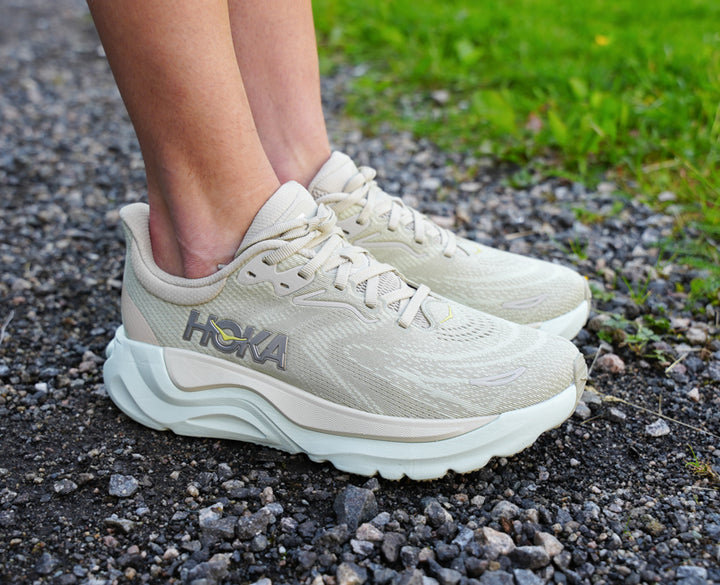 Hoka W ARAHI 8 ostronsvamp / tryffelsalt