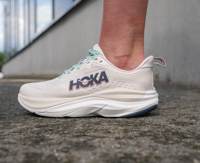 Hoka W SKYFLOW Rose Cream / Alabaster