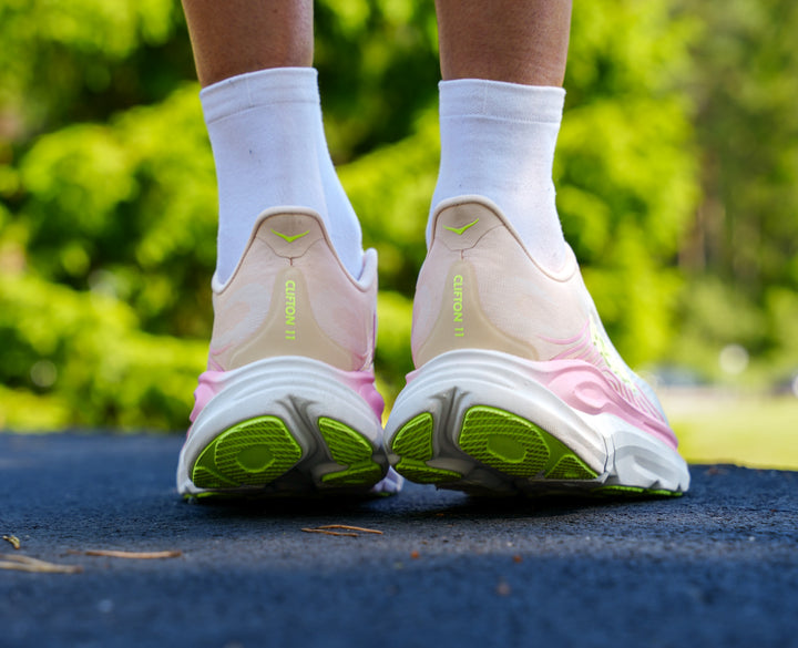 Hoka W CLIFTON 11 Tangerine Glow / White