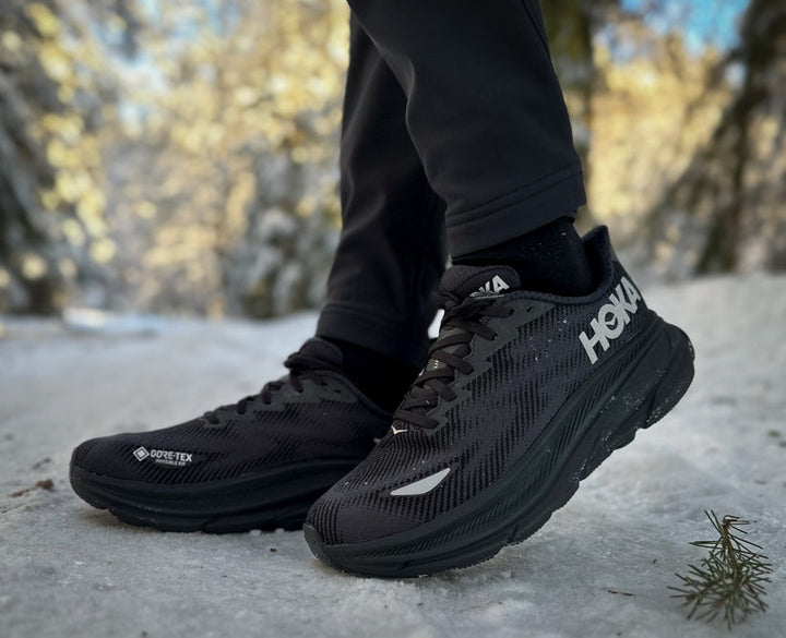 Hoka W CLIFTON 9 GTX Svart / Svart