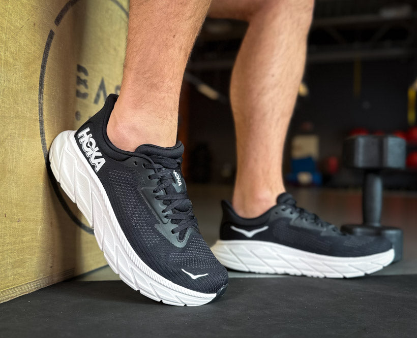 Hoka M ARAHI 7 Svart / Vit