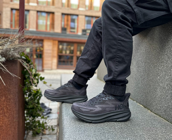 Hoka M CLIFTON 9 WIDE Svart / Svart